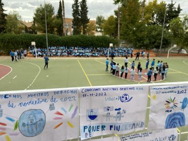 Celebramos el día mundial de la infancia